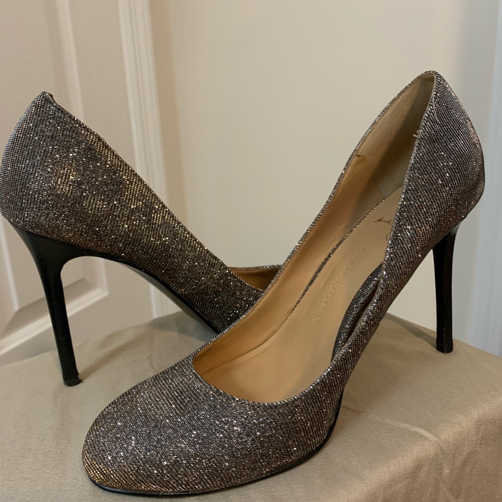Banana republic sparkly pumps size 8- 1/2